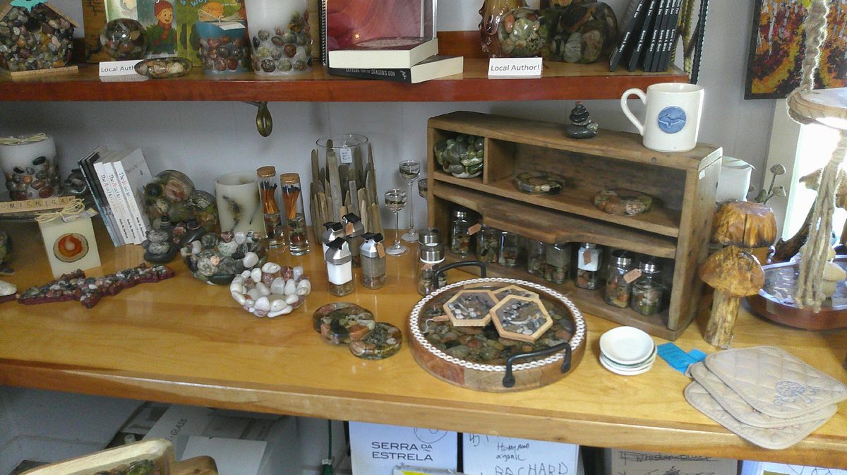 Lake Superior stone art, candles and jewelry